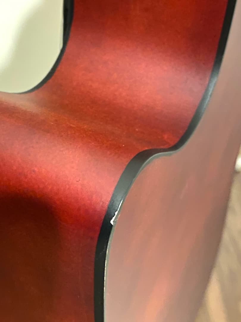 ナチュラルボディがかわいい VenKuri FT-812 アコースティックギター