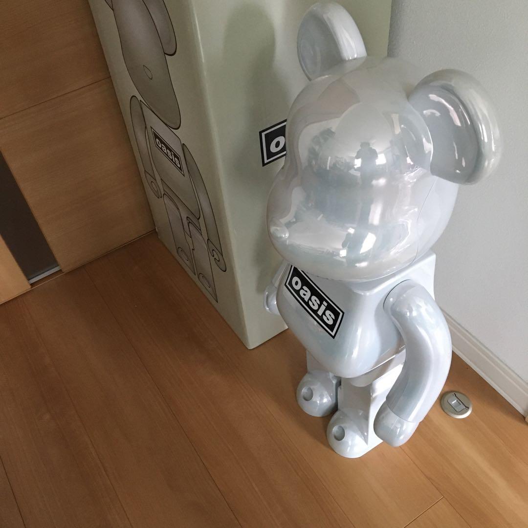 ベアブリック 1000% oasis ホワイトバージョン 美品 - メルカリ