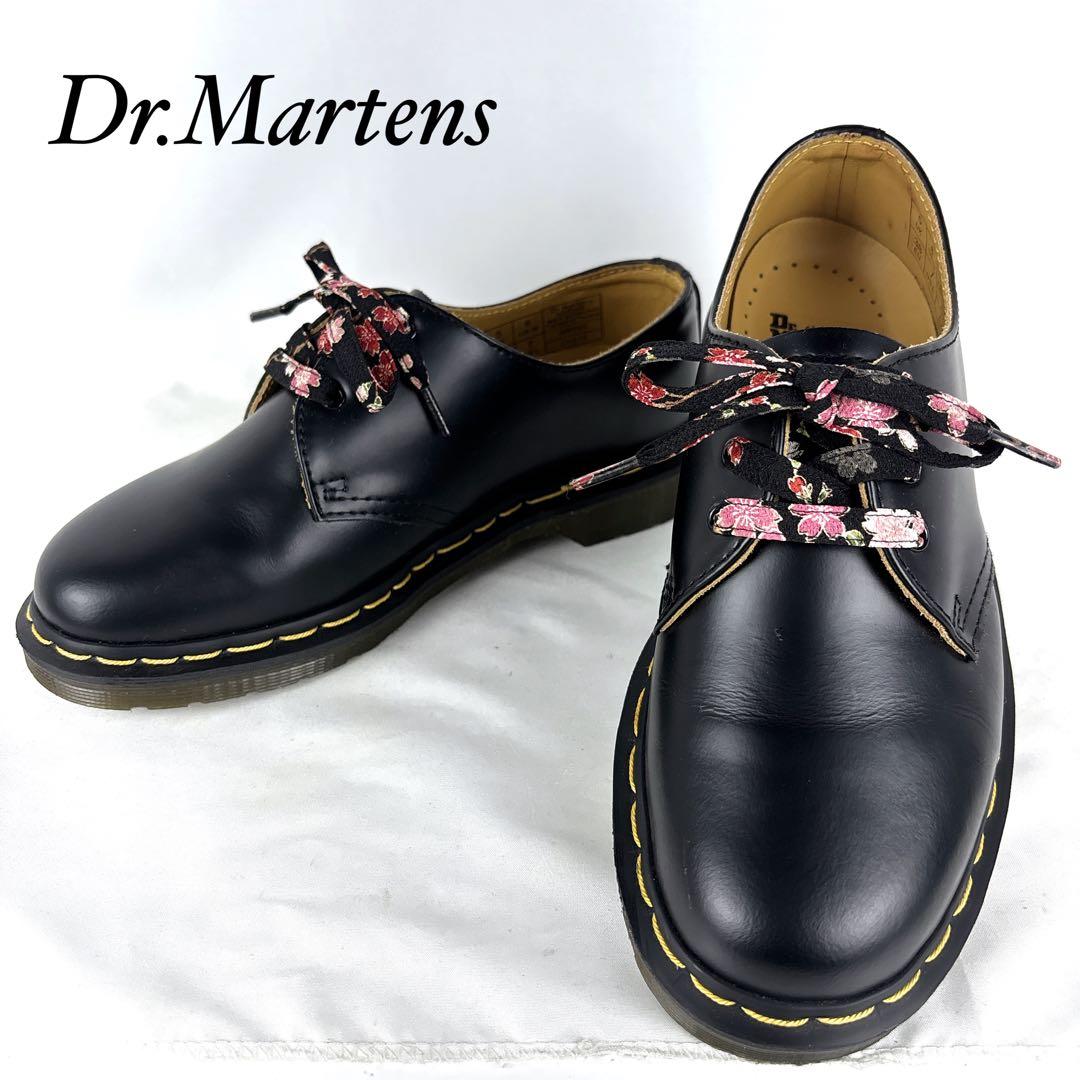 【美品】Dr.Martens ドクターマーチン 花柄シューレース付き UK5 Dr.Martens - Dr.Martens ドクターマーチンuk5 可愛い花柄 の通販 by