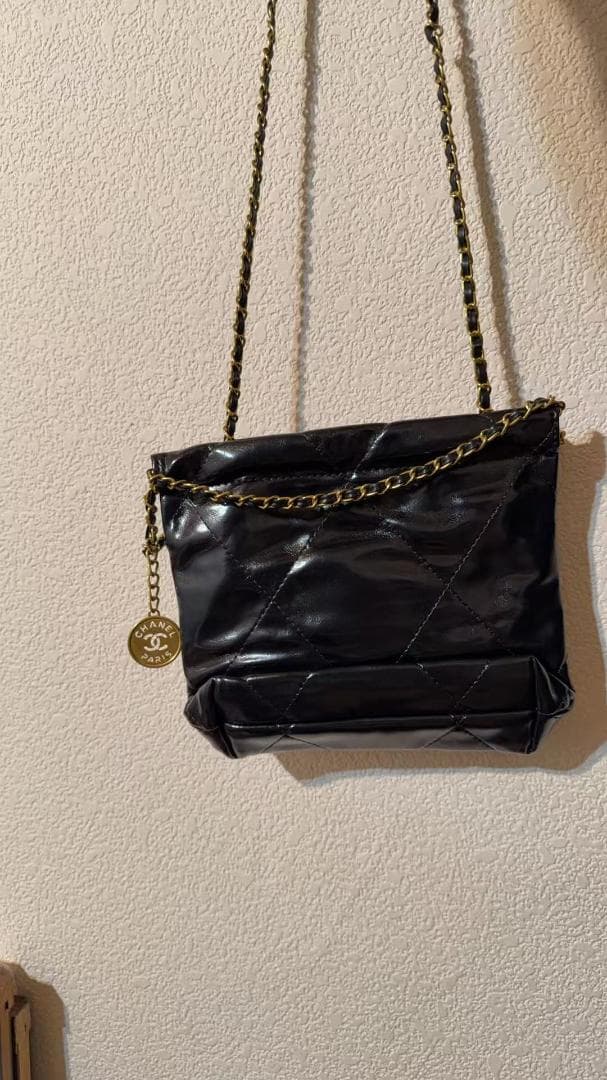 CHANEL ノベルティ レザーショルダーバッグ~~1 - メルカリ