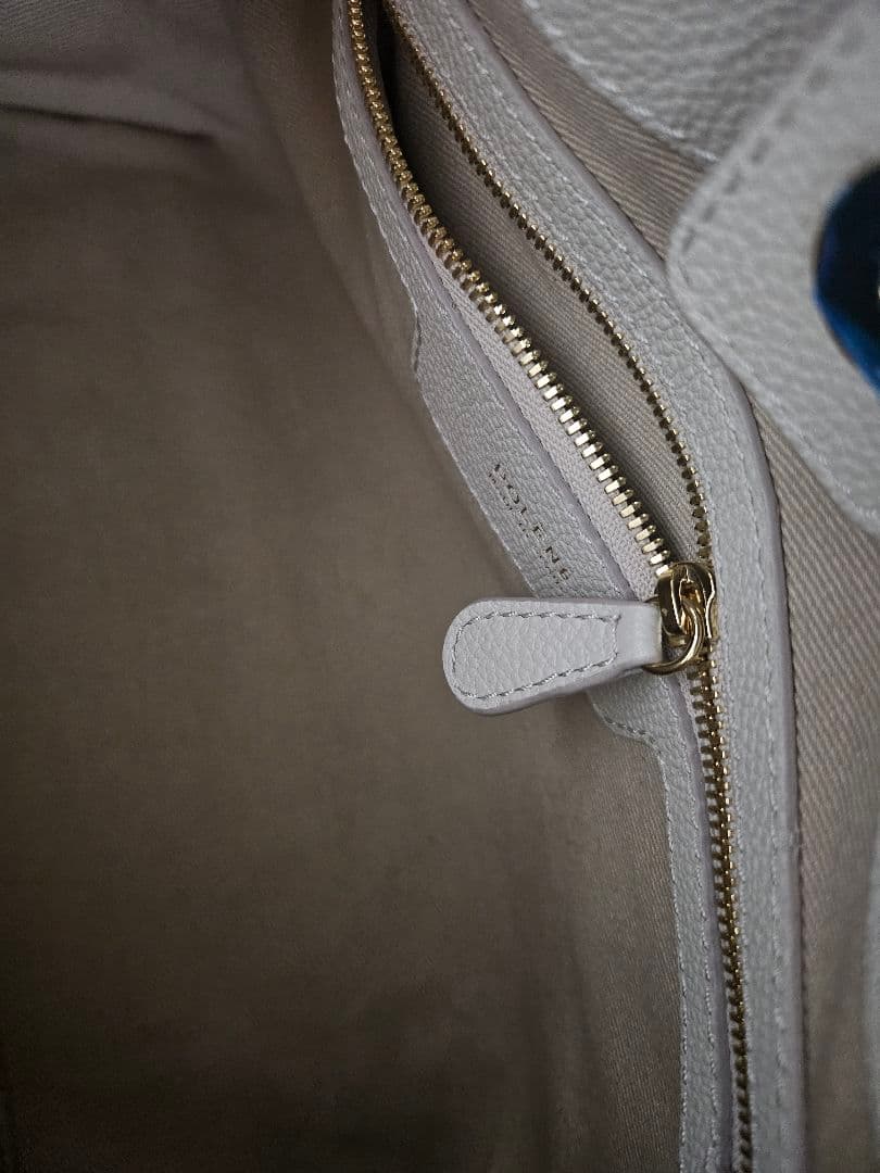 メルカリ便送料込】ポレーヌ ヌメロ ナンバーナイン 白 ホワイト