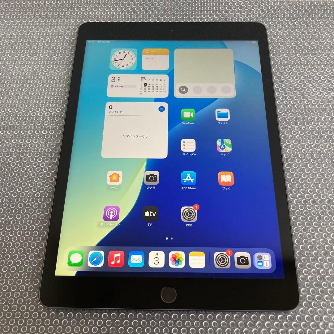 2891【早い者勝ち】iPad7 第7世代 32GB WIFIモデル☆ iPad 第7世代 32GB Wi-Fiモデル シルバー 2019年 中古 タブレット