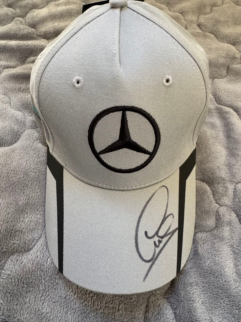 F1 メルセデス AMG ニコ&ルイス 直筆サイン キャップ - メルカリ