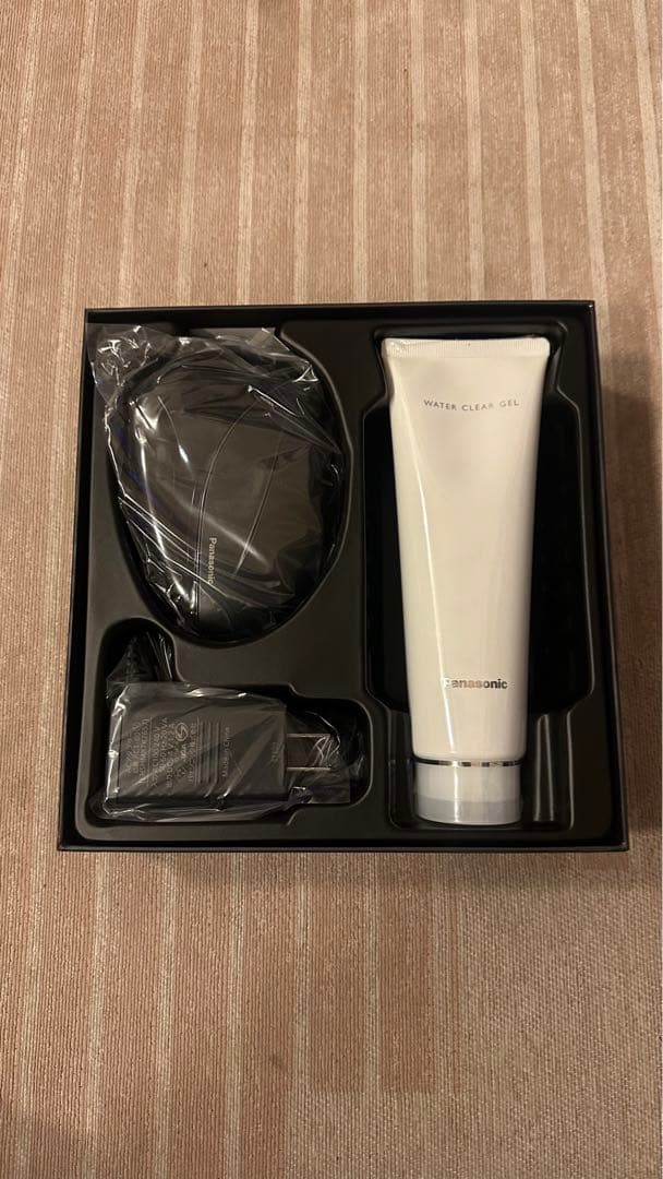 Panasonic VITALIFT 美顔器セット EH-SP85-K 月額4,980~5,680円レンタルプラン：パナソニック リフトケア 美顔器