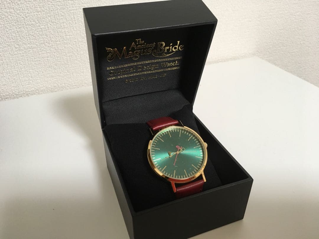 魔法使いの嫁 オリジナルデザイン腕時計(クロス付き)original watchの