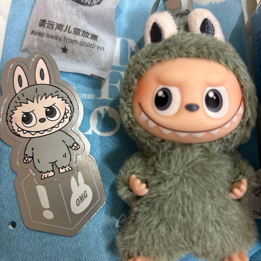 ラブブ PIN FOR LOVEシリーズ ぬいぐるみペンダント ！ シークレット