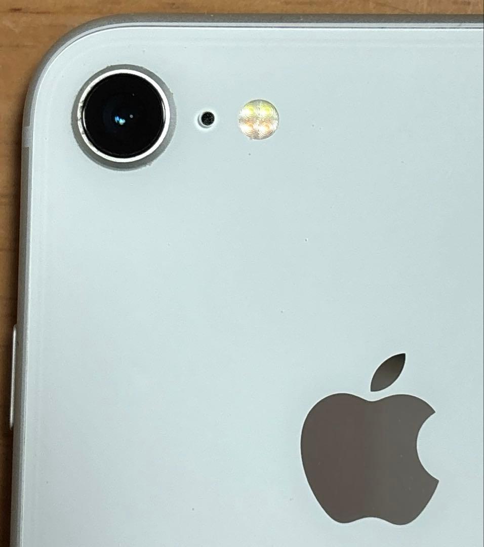 iPhone8 64GB シルバー SoftBank 利用制限◯ 電池88% - メルカリ