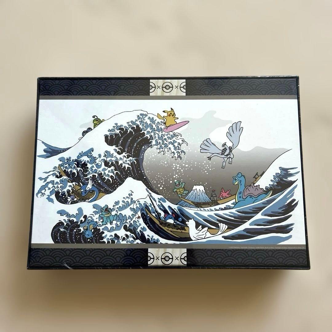 海外ポケセン　北斎 浮世絵 波乗りピカチュウ ジグソーパズル 1000ピース 海外ポケモンセンター限定 北斎 浮世絵 波乗りピカチュウ