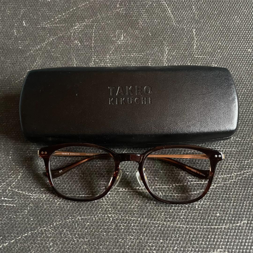 ☆TAKEO KIKUCHI老眼鏡＋2.5 薄いグレーカラーレンズ美品
