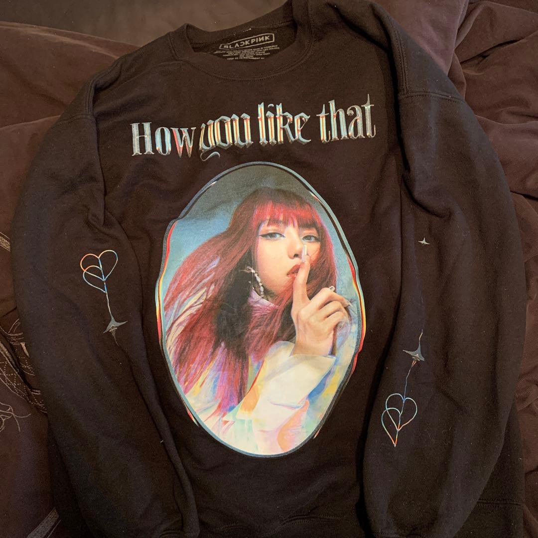 日本未入荷 リサ LISA BLACKPINK トレーナー - メルカリ