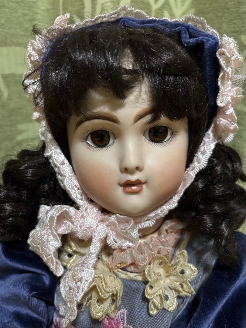 京*子様 黒髪のアンティークドール　ビスクドール　美品 b6783240c6cd491d0655658e7e9bb5