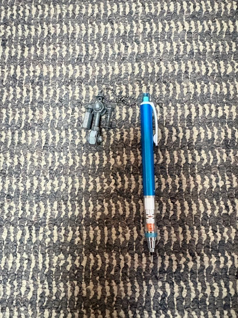 米津玄師2025 TOUR Junk ガチャ がらくたくんキーホルダー - メルカリ