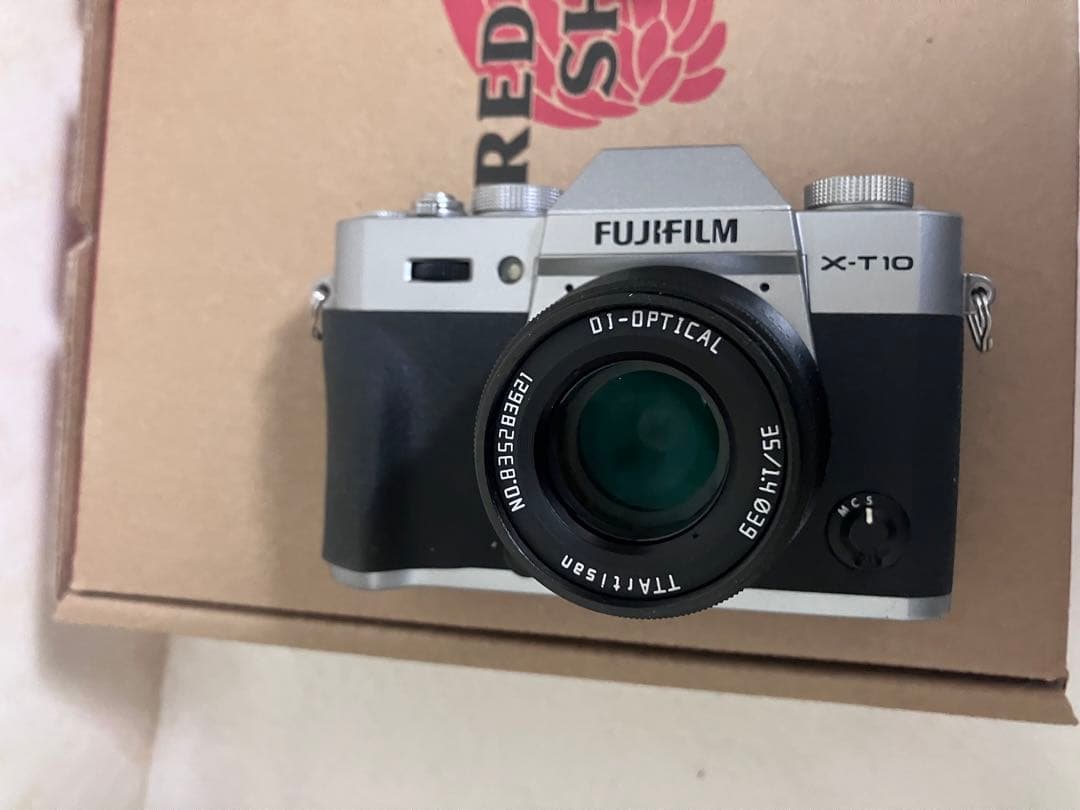 本体訳あり】Fujifilm X-T10 35mm 25mmレンズ付属
