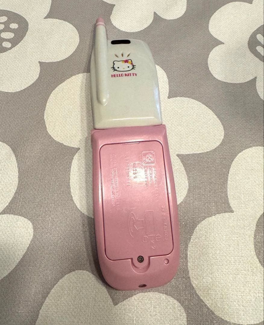 激レア ハローキティ メールケイタイ メルプチ 白 ガラケー 廃盤