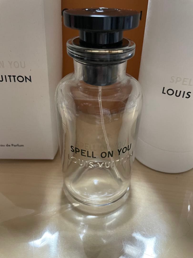 ルイヴィトン 香水 空き瓶 箱付き - メルカリ