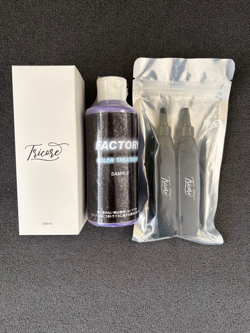 新品未開封】トリコレ温感ヘアトリートメントとFACTORY COLORセット