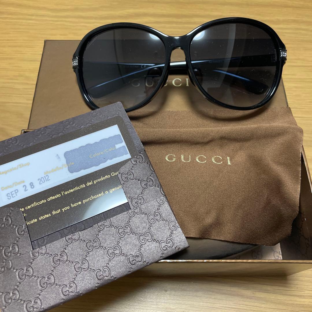 証明書付き/GUCCI ブラック サングラス ケース付き - メルカリ