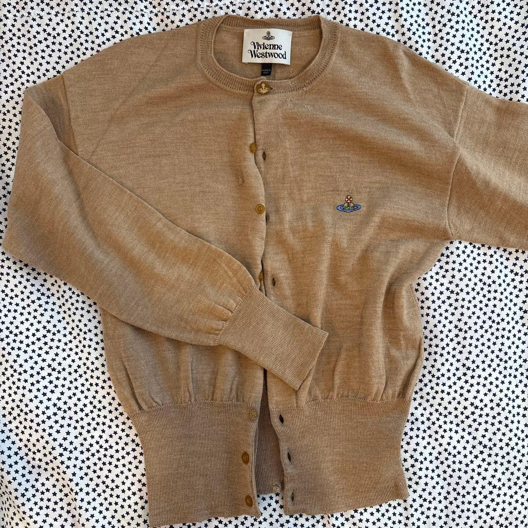 ヴィヴィアンウエストウッド ウール キャメル色カーディガン - メルカリ