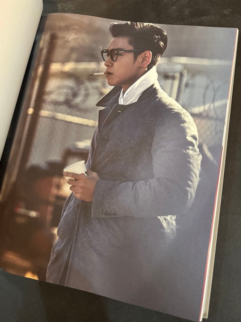 FROM TOP BIGBANG 初回限定版 限定999冊 韓国版 トップ 公式 - メルカリ