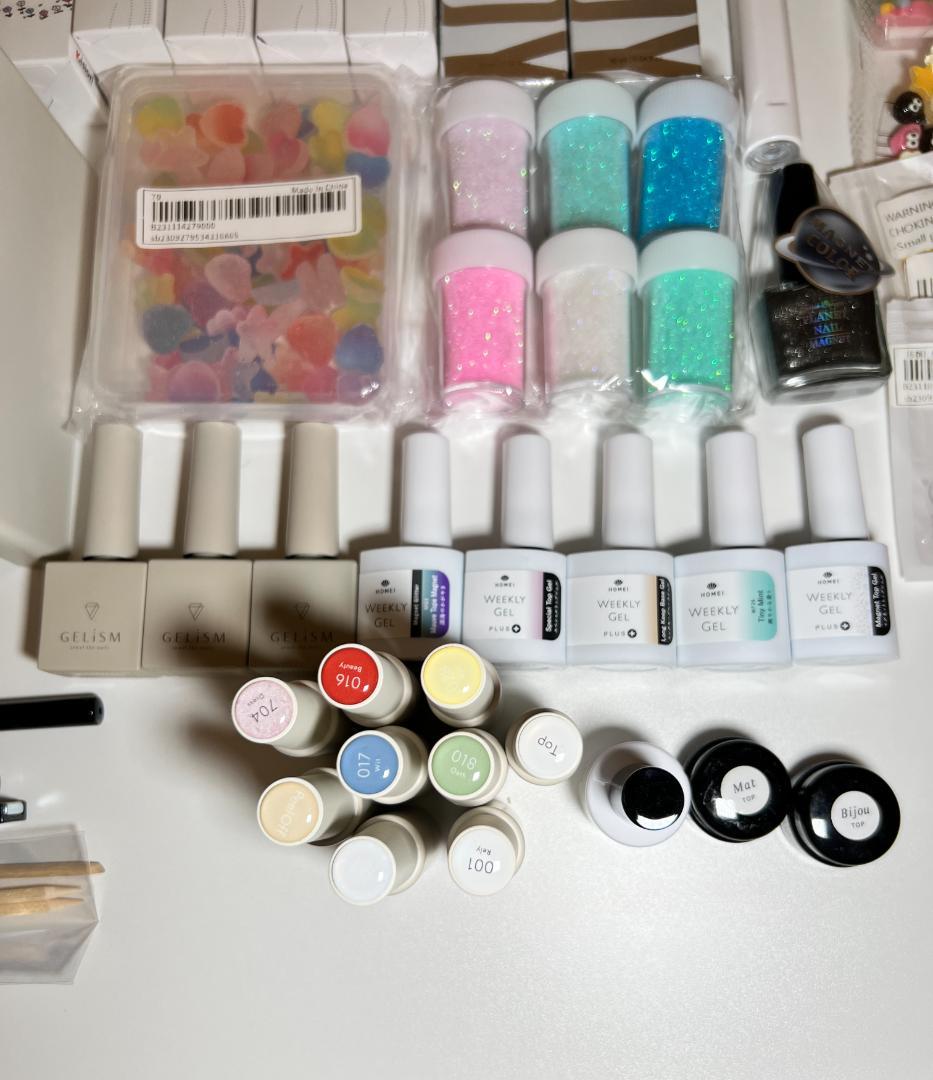 【氏家佳奈（旧姓•横山）】セルフネイルセット