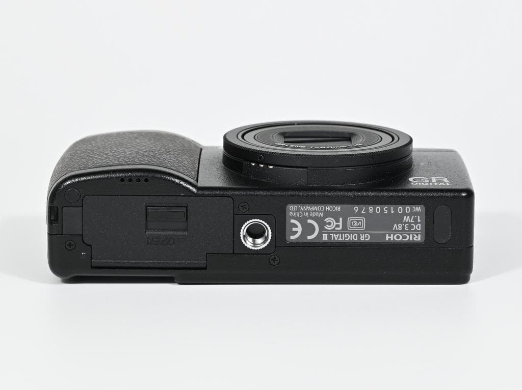 【超美品】 RICOH GR DIGITAL III 《ショット数860》