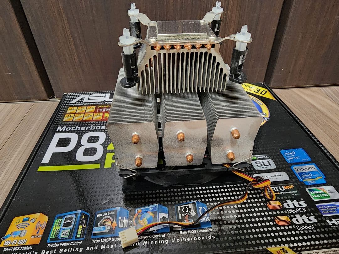 ASUS P8Z77-V PRO CPU、32GBメモリ、CPUクーラー付き