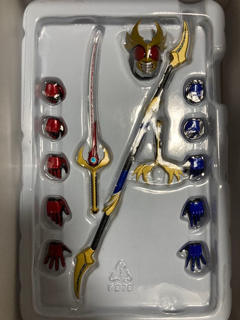 S.H.Figuarts 真骨彫製法 仮面ライダーアギト トリニティフォーム