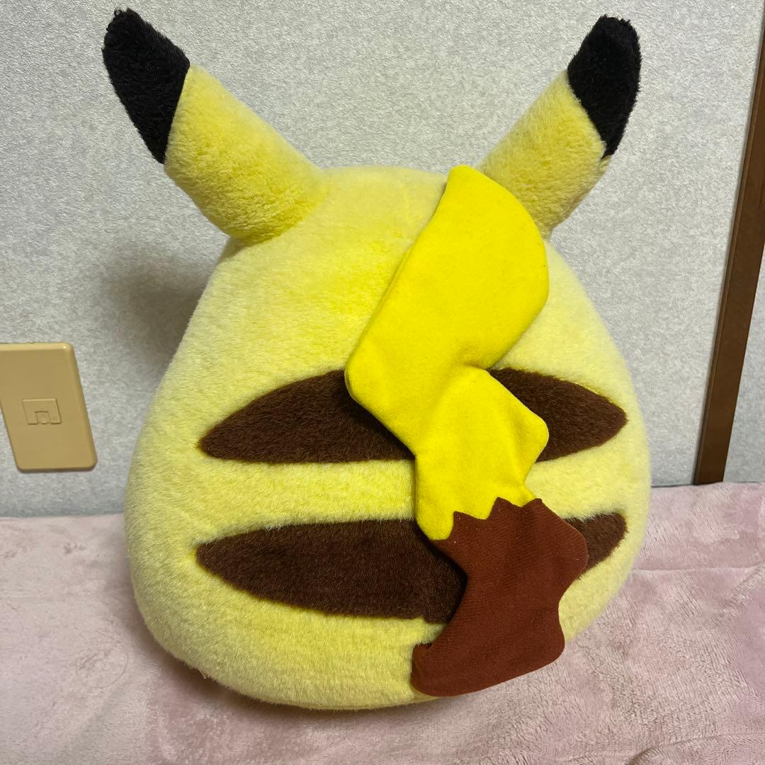 ピカチュウ 等身大 ぬいぐるみ TOMY - メルカリ