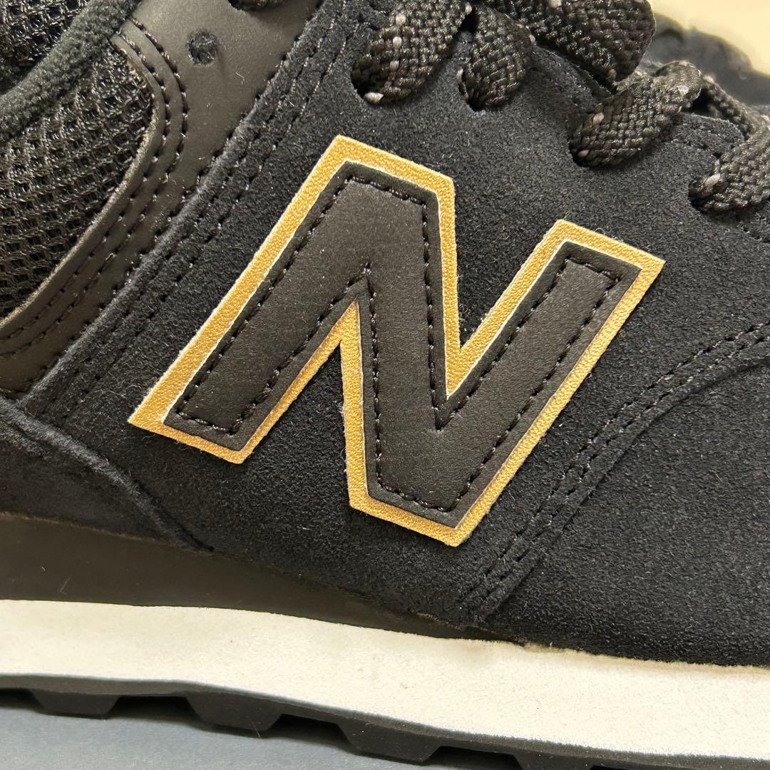 25.0新品ML574UB2 New Balanceスニーカーブラック/ゴールド - メルカリ