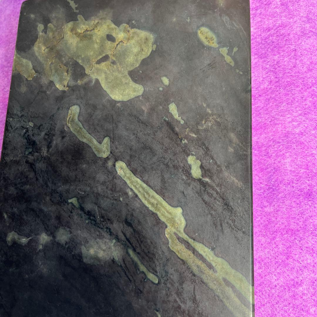 ⭕️端渓硯 希少 翡翠紋 綺麗 22cm超え 長方研 - メルカリ