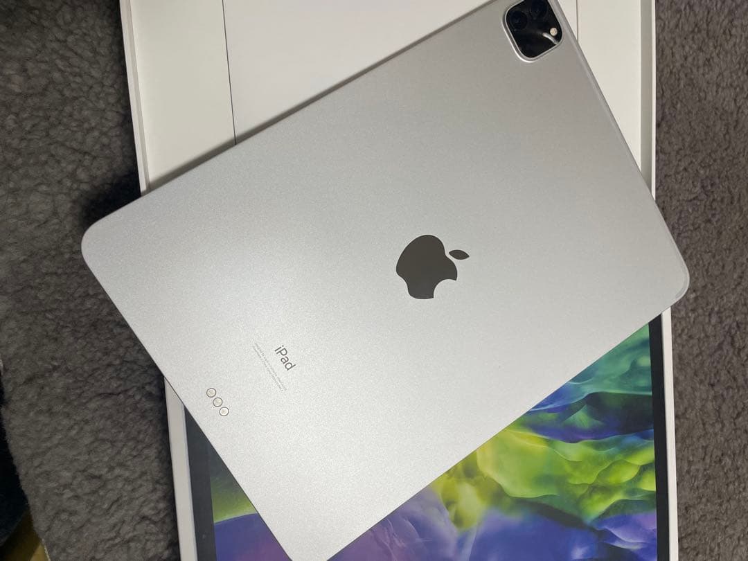 Apple iPad Pro第2世代 11インチ シルバー 本体 11インチiPad Pro Wi-Fi 256GB - シルバー [整備済製品] - Apple（日本）