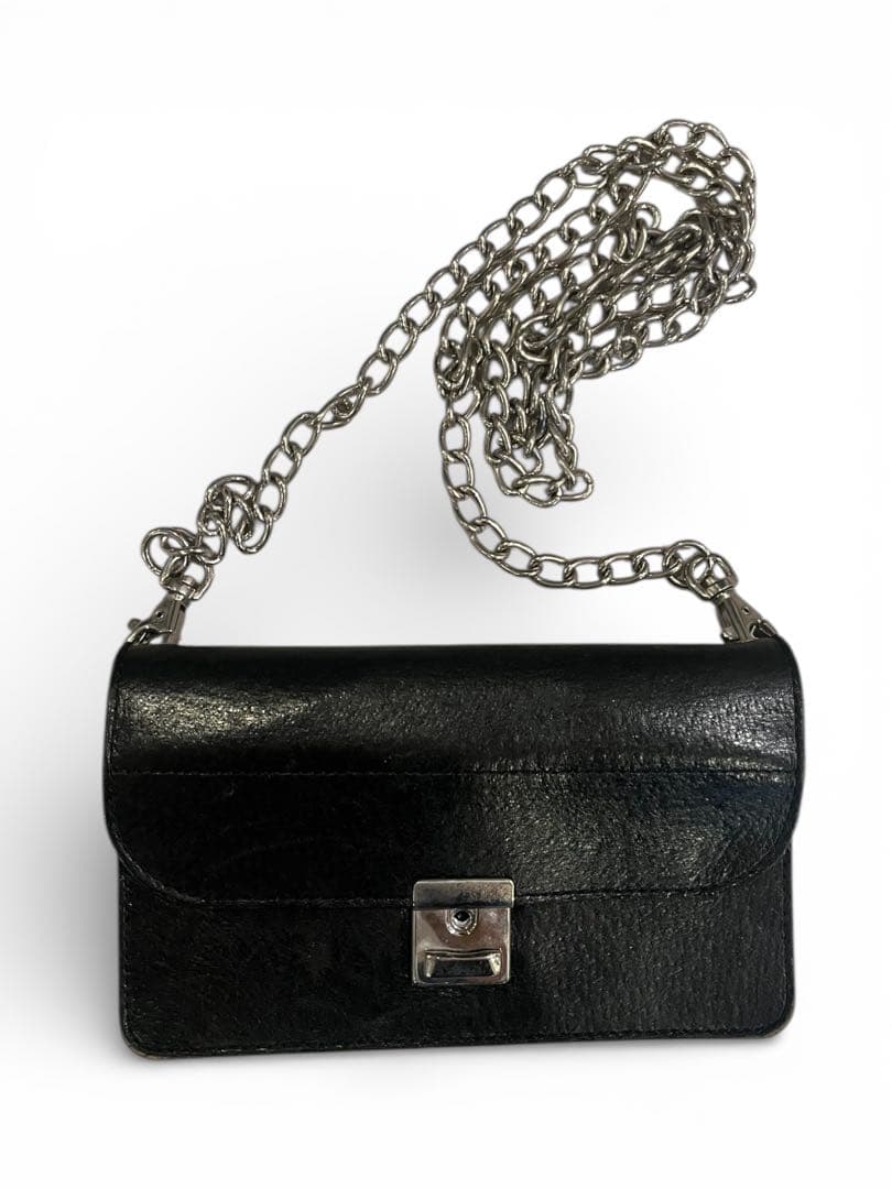 ブラックチェーンショルダー財布 ZANCHETTI(ザンケッティ)｜CHAIN WALLET/ブラック の通販｜ELLESHOP