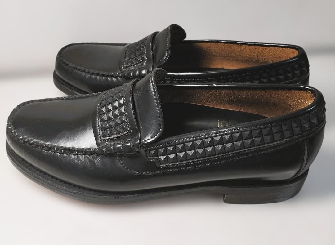 And A カミナンド ラバースタッズ ローファーブラック26cm - メルカリ