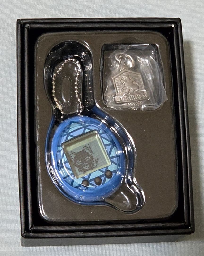 ツイステっち イグニハイド寮 カラー ツイステッドワンダーランド ツイステっち たまごっち イグニハイド寮 ツイステッドワンダーランド