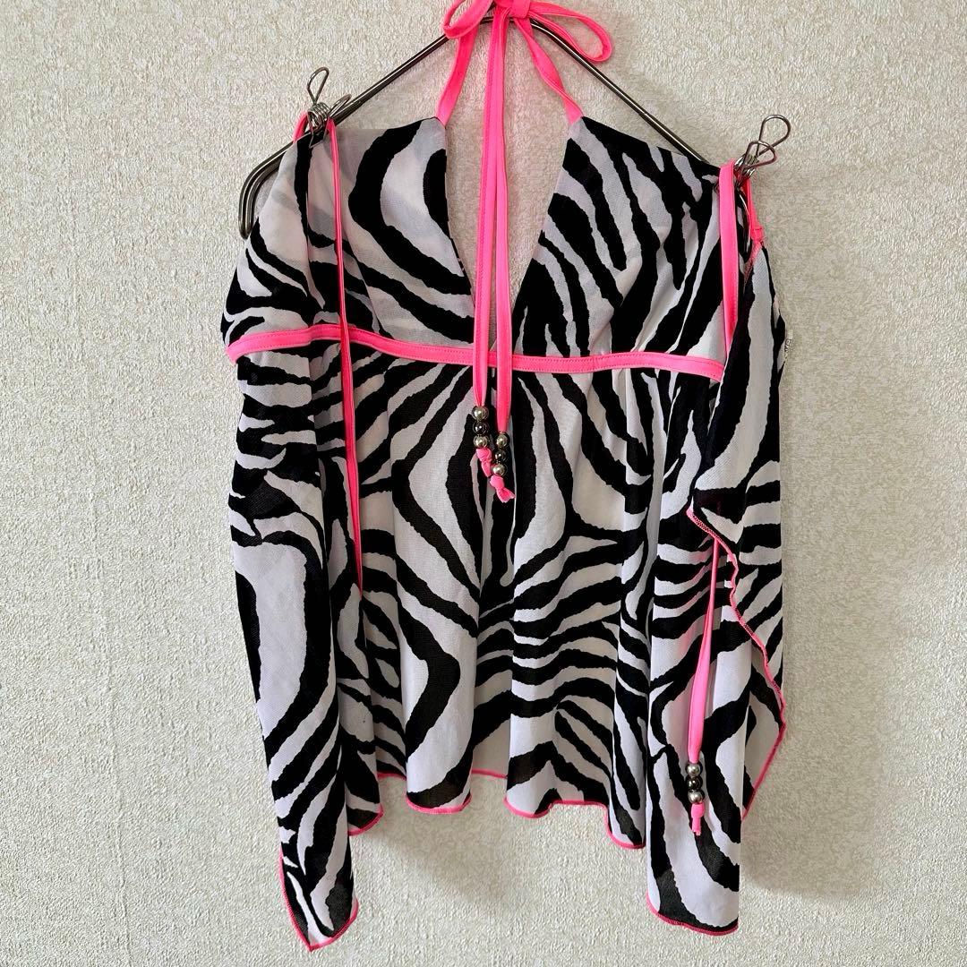 【d.i.a.】 ゼブラ柄×ネオンピンク 背中ガンあきエプロンキャミ ギャル