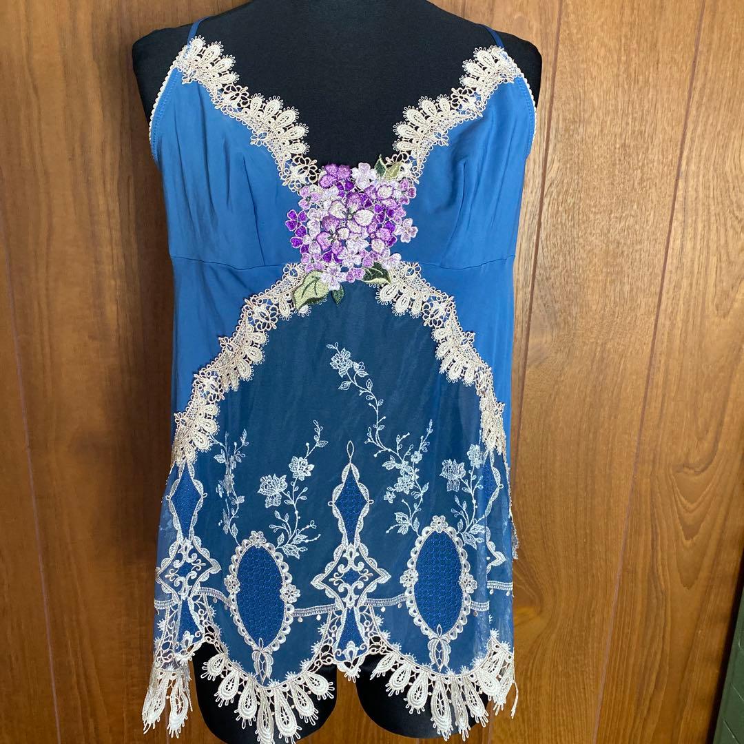 柿*種様 ワコール　サルート 2021年店舗限定キャミソール ワコール サルート 21グループ 21G キャミソール ML スリップ