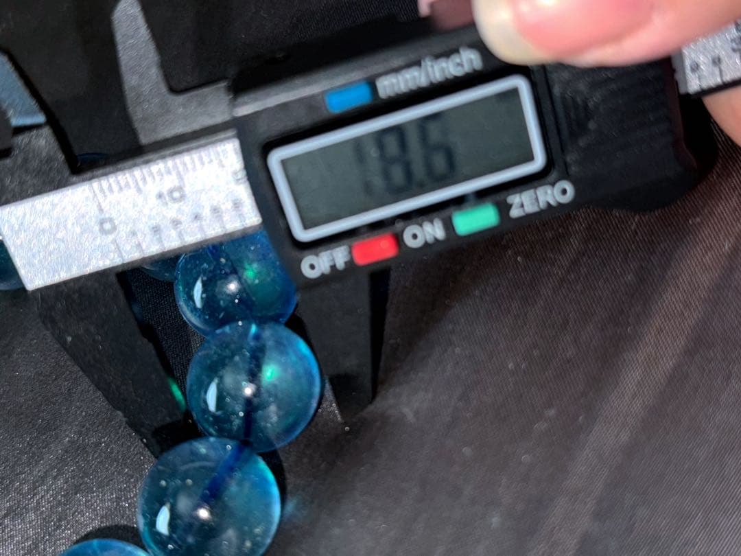 希少•大玉•レア・天然無処理】高品質ディープブルーアクアマリン 格安