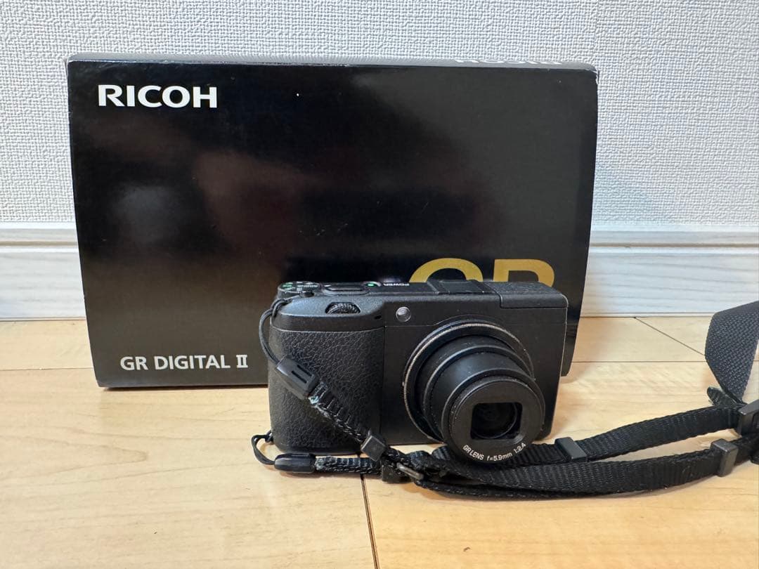 RICOH GR DIGITAL Ⅱ コンパクトデジタルカメラ 2684枚 箱付 RICOH GR リコー DIGITALII 1000万画素 GRDIGITALII : カメラの