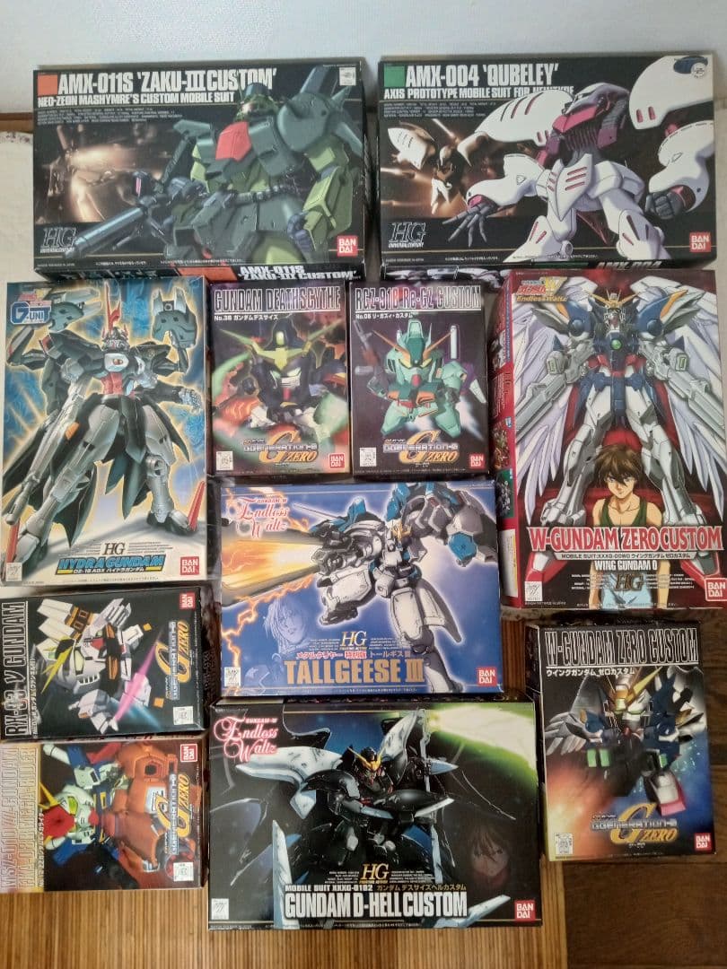 ☆お値下げ☆ガンプラ空き箱(11種）全て説明書付 美品 一部余った