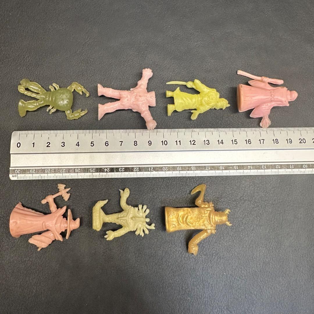 ♡Ha右1032 ネクロスの要塞 消しゴムフィギュア レア 当時物 食玩