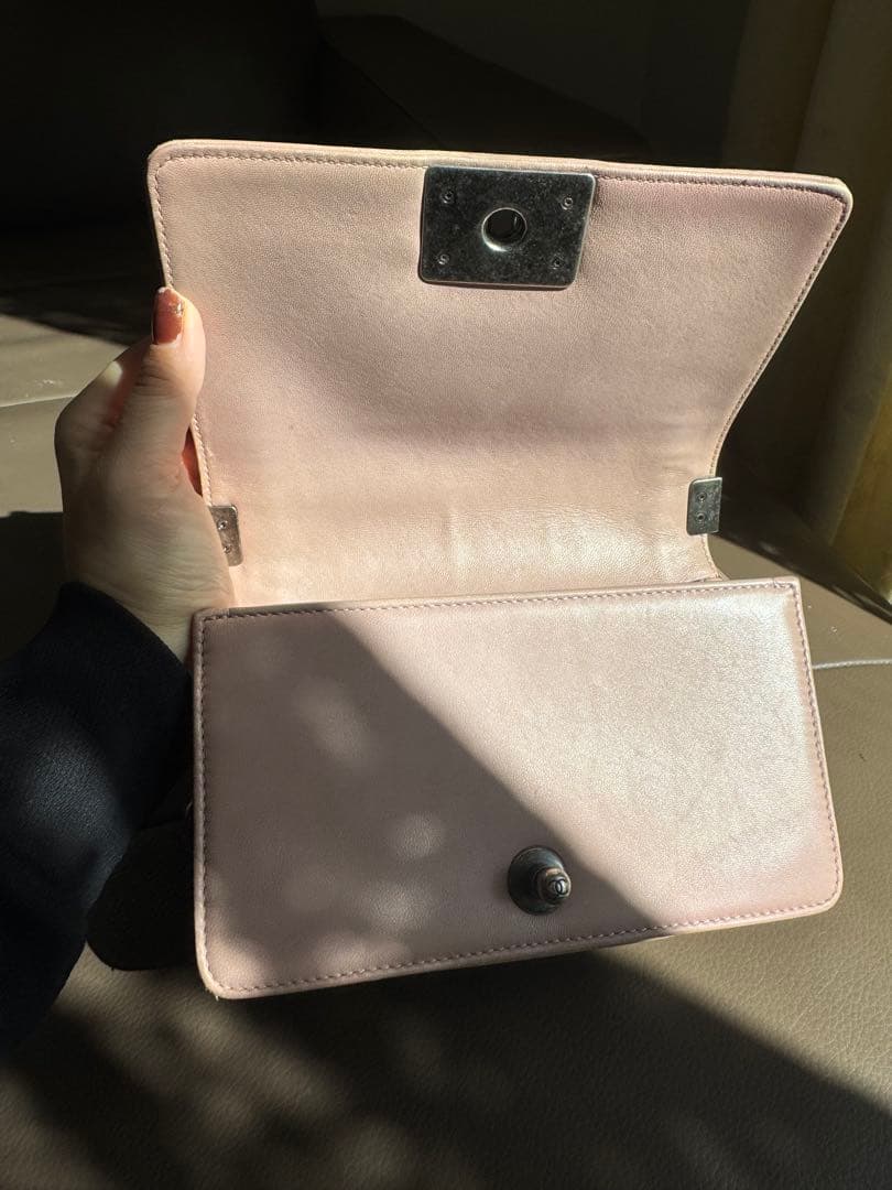 CHANEL ミニボーイ ピンク チェーンショルダー 裸品 使用感あり - メルカリ