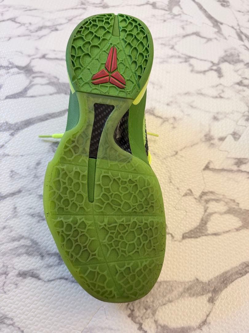 【中古品】NIKE KOBE 6 PROTRO \"GRINCH\" 28.5cm