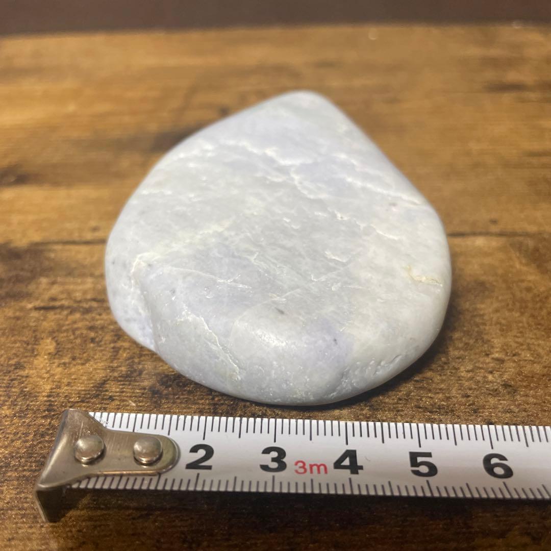 最終値下げ！220g 糸魚川 ラベンダー 翡翠 紫 海石 台座つき