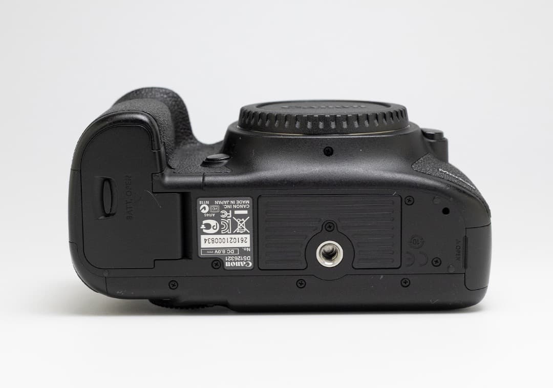 Canon EOS-5D Mark III ボディ ムック本付き！（値下げ済み） - メルカリ