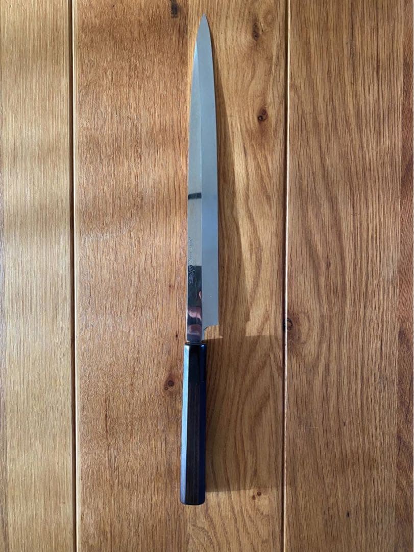 高鳳正国 水焼本焼 ふぐ引き包丁 尺黒檀柄 高鳳正国 水焼本焼 ふぐ引き包丁 尺黒檀柄 柳刃包丁 🌲