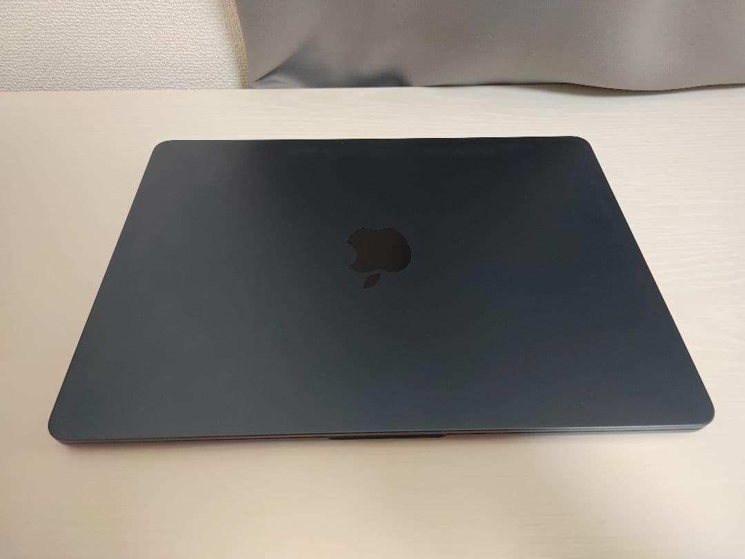 MacBook本体 MacBookAir M2 Amazon.com: 2023 Apple MacBook Air with Apple M2 Chip with 8-Core