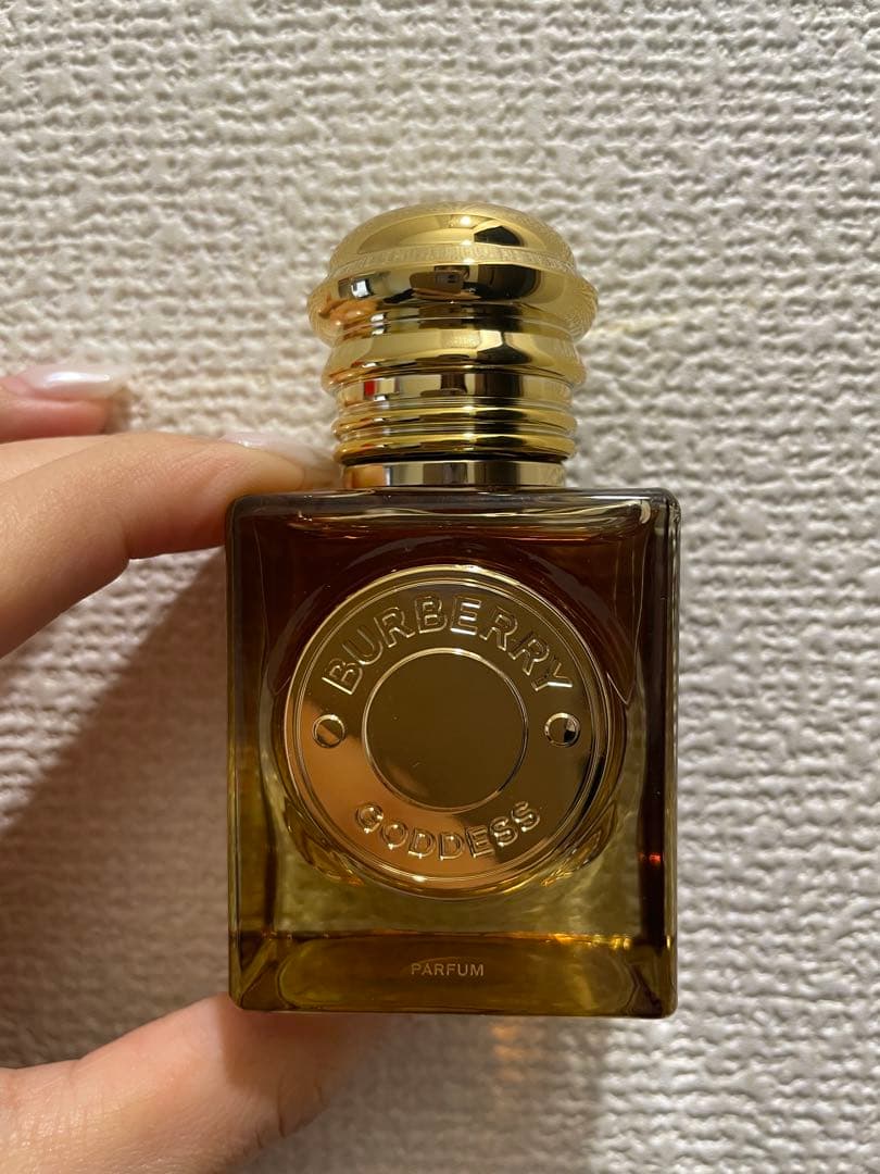 Burberry Goddess 30ml パルファム 楽天市場】バーバリー ゴッデス オードパルファム リチャージブル 30ml