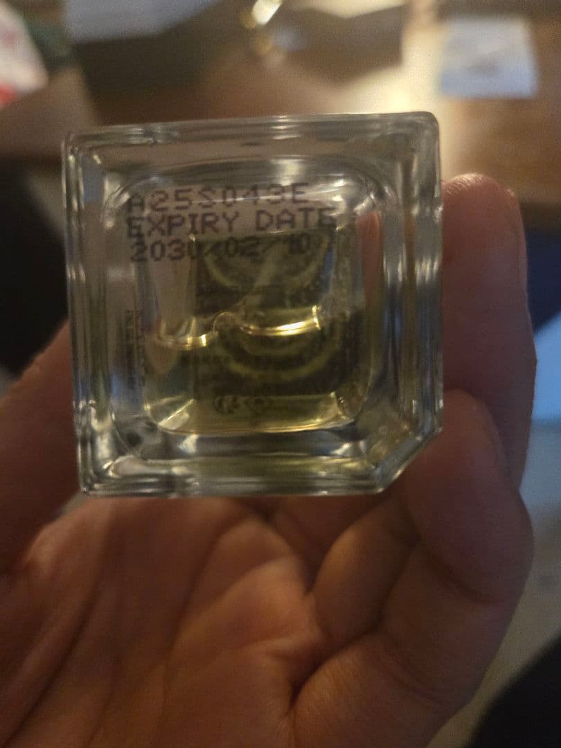 レア香水】Jasmin et cigarette libre d'orange - メルカリ