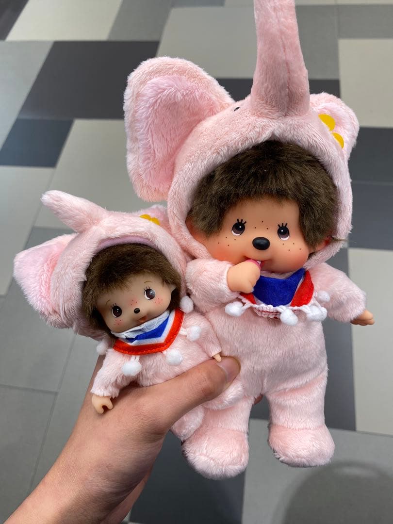 タイ限定の象モンチッチぬいぐるみと象ベビチッチキーチャンセット