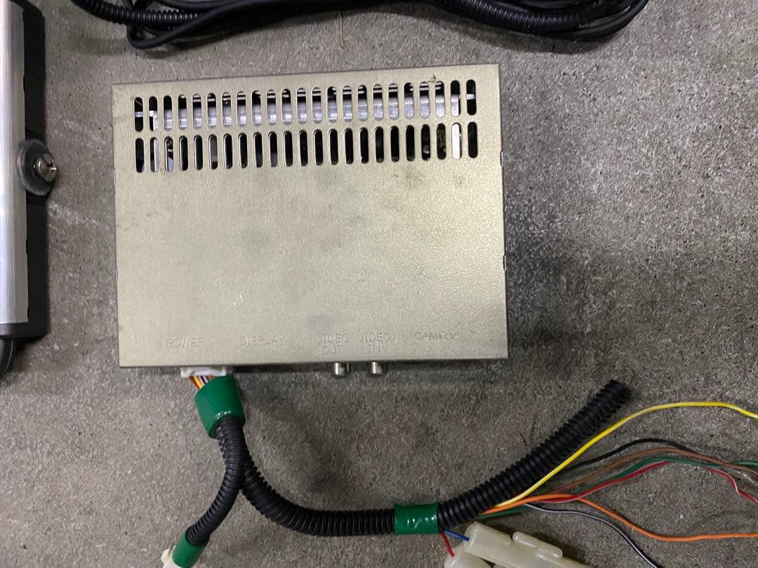 クラリオンバックカメラ用モニター、パワーボックス 中古CJ981i - メルカリ